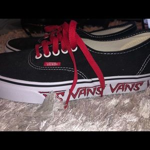Vans low top